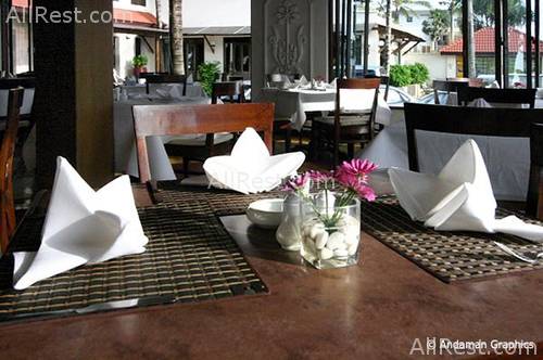 South Sea Karon Resort 55